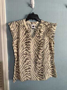 CAbi Neutral Zebra-Print Sleeveless Top in Beige and Taupe